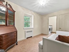 632 Foxcroft Road, Elkins Park PA 19027