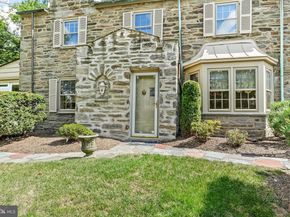 632 Foxcroft Road, Elkins Park PA 19027