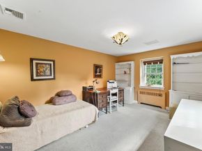 632 Foxcroft Road, Elkins Park PA 19027