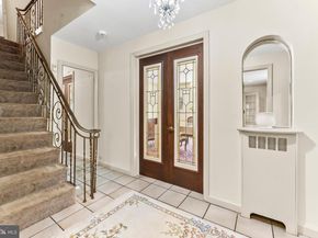 632 Foxcroft Road, Elkins Park PA 19027