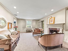 632 Foxcroft Road, Elkins Park PA 19027