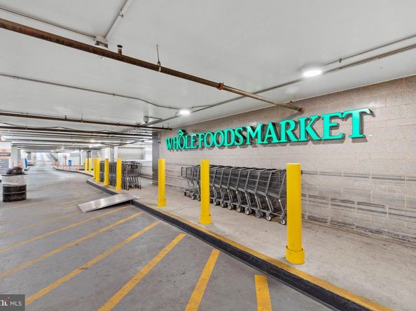 5500 Friendship Boulevard 1714N, Chevy Chase MD 20815