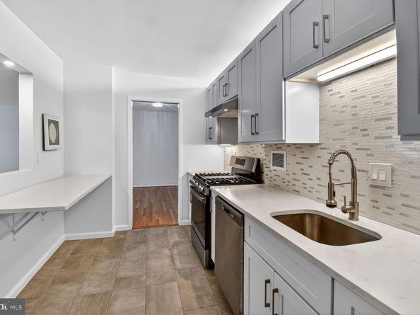 5500 Friendship Boulevard 1714N, Chevy Chase MD 20815