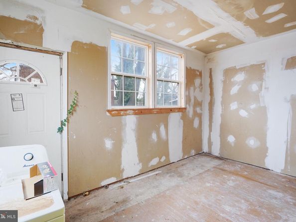 7100 N Broad Street, Philadelphia PA 19126