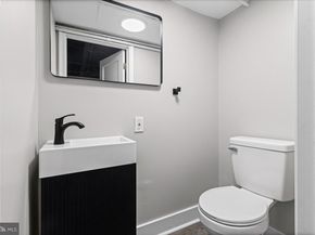 6629 Ross Street, Philadelphia PA 19119