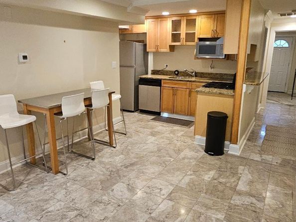 302 Oklahoma Avenue NE 102, Washington DC 20002