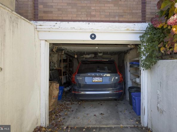 3709 Midvale Avenue, Philadelphia PA 19129