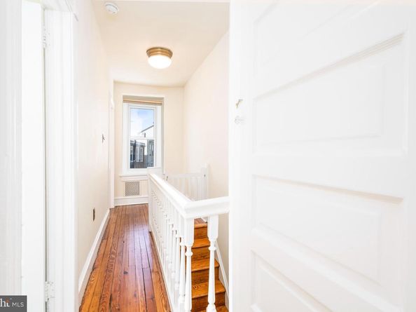 3709 Midvale Avenue, Philadelphia PA 19129