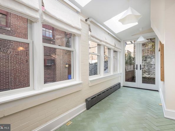 3709 Midvale Avenue, Philadelphia PA 19129