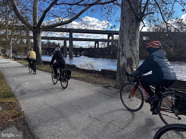 3709 Midvale Avenue, Philadelphia PA 19129