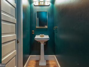 3709 Midvale Avenue, Philadelphia PA 19129