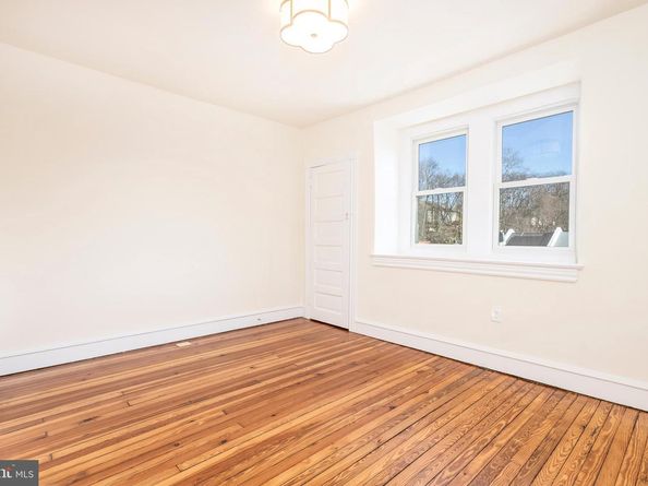 3709 Midvale Avenue, Philadelphia PA 19129