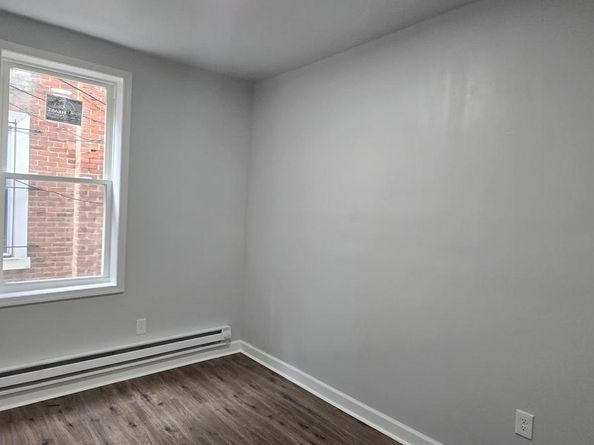 1411 W Loudon Street, Philadelphia PA 19141