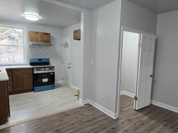 1411 W Loudon Street, Philadelphia PA 19141