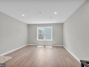 802 W Norris Street, Philadelphia PA 19122