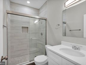 802 W Norris Street, Philadelphia PA 19122