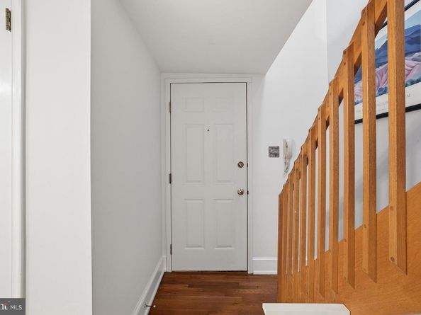 301 G Street NE 32, Washington DC 20002