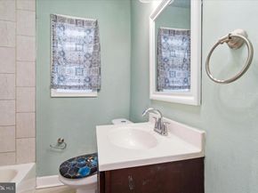 206 36TH Street SE, Washington DC 20019