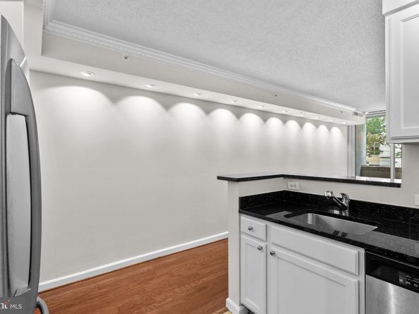 880 N Pollard Street N 224, Arlington VA 22203