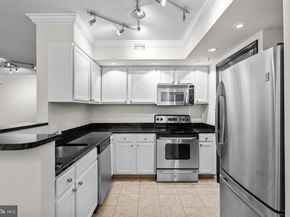 880 N Pollard Street N 224, Arlington VA 22203