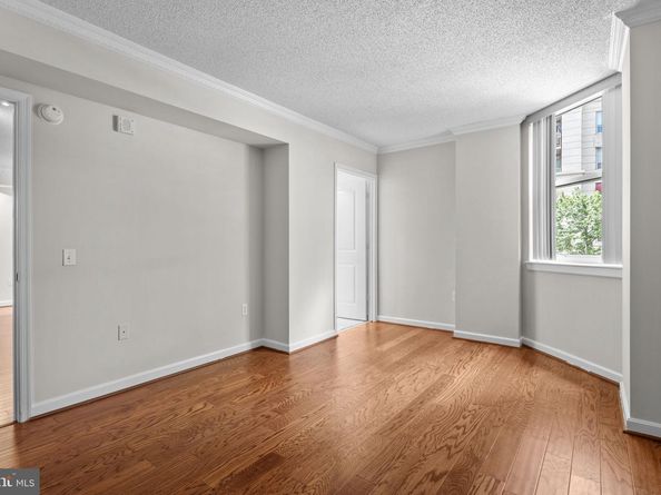 880 N Pollard Street N 224, Arlington VA 22203