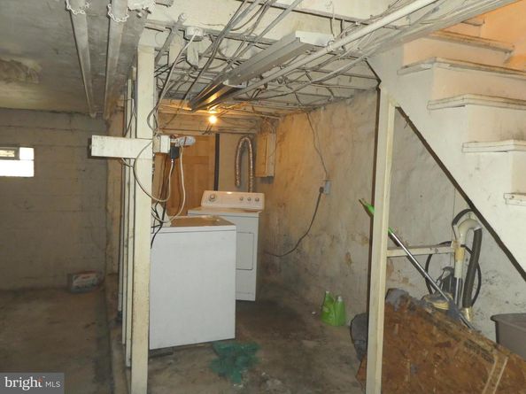 956 E Price Street, Philadelphia PA 19138