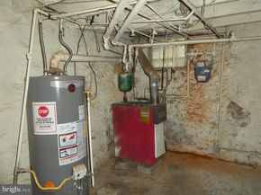 956 E Price Street, Philadelphia PA 19138