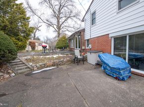 1180 Ballytore Road, Huntingdon Valley PA 19006