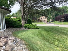1180 Ballytore Road, Huntingdon Valley PA 19006