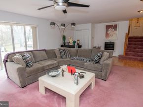 1180 Ballytore Road, Huntingdon Valley PA 19006