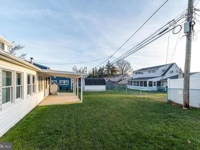 29 Hope Road, Levittown PA 19056