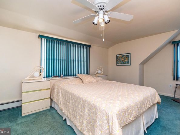 29 Hope Road, Levittown PA 19056