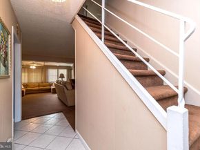 29 Hope Road, Levittown PA 19056