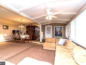 29 Hope Road, Levittown PA 19056