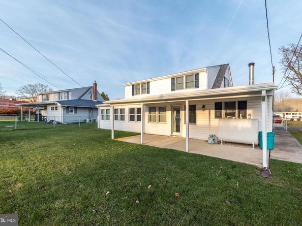 29 Hope Road, Levittown PA 19056