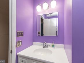 29 Hope Road, Levittown PA 19056