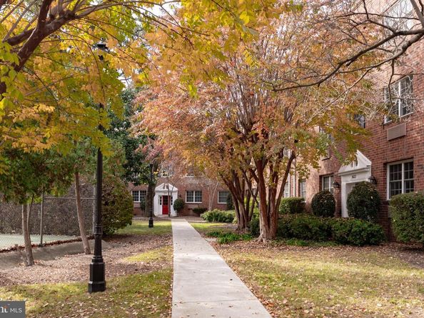 1630 W Abingdon Drive 202, Alexandria VA 22314