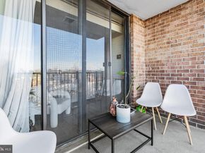 2300 Pimmit Drive 807, Falls Church VA 22043