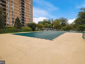 2300 Pimmit Drive 807, Falls Church VA 22043