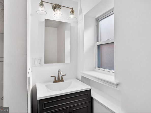 4743 N Mascher, Philadelphia PA 19120