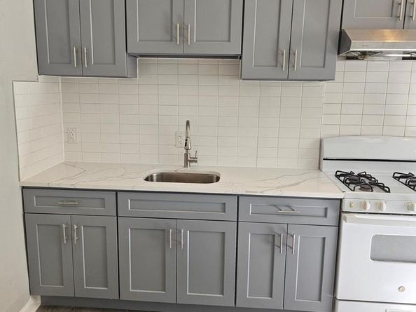 6713 Marsden Street, Philadelphia PA 19135