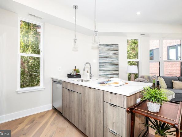 1421 Spring Road NW IZ204, Washington DC 20010