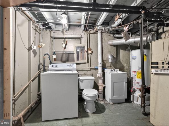 5712 Sansom Street, Philadelphia PA 19139