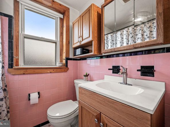 614 S Garfield Avenue, Glenolden PA 19036