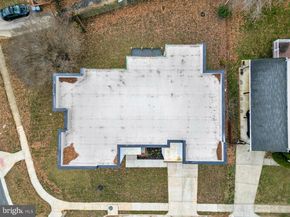 719 Meadow Lane SW, Vienna VA 22180