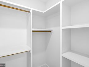 719 Meadow Lane SW, Vienna VA 22180