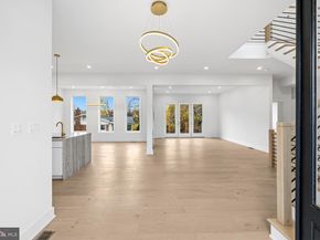 719 Meadow Lane SW, Vienna VA 22180