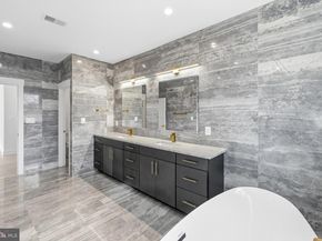 719 Meadow Lane SW, Vienna VA 22180