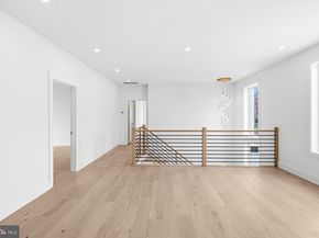 719 Meadow Lane SW, Vienna VA 22180