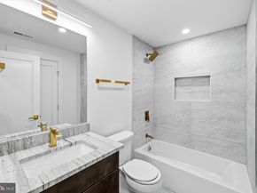 719 Meadow Lane SW, Vienna VA 22180